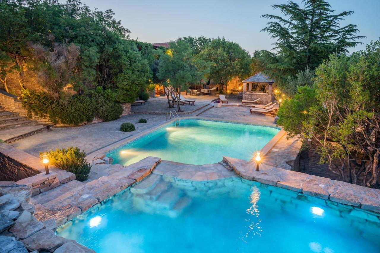 Nono Ban Hotel & Villa Hotel