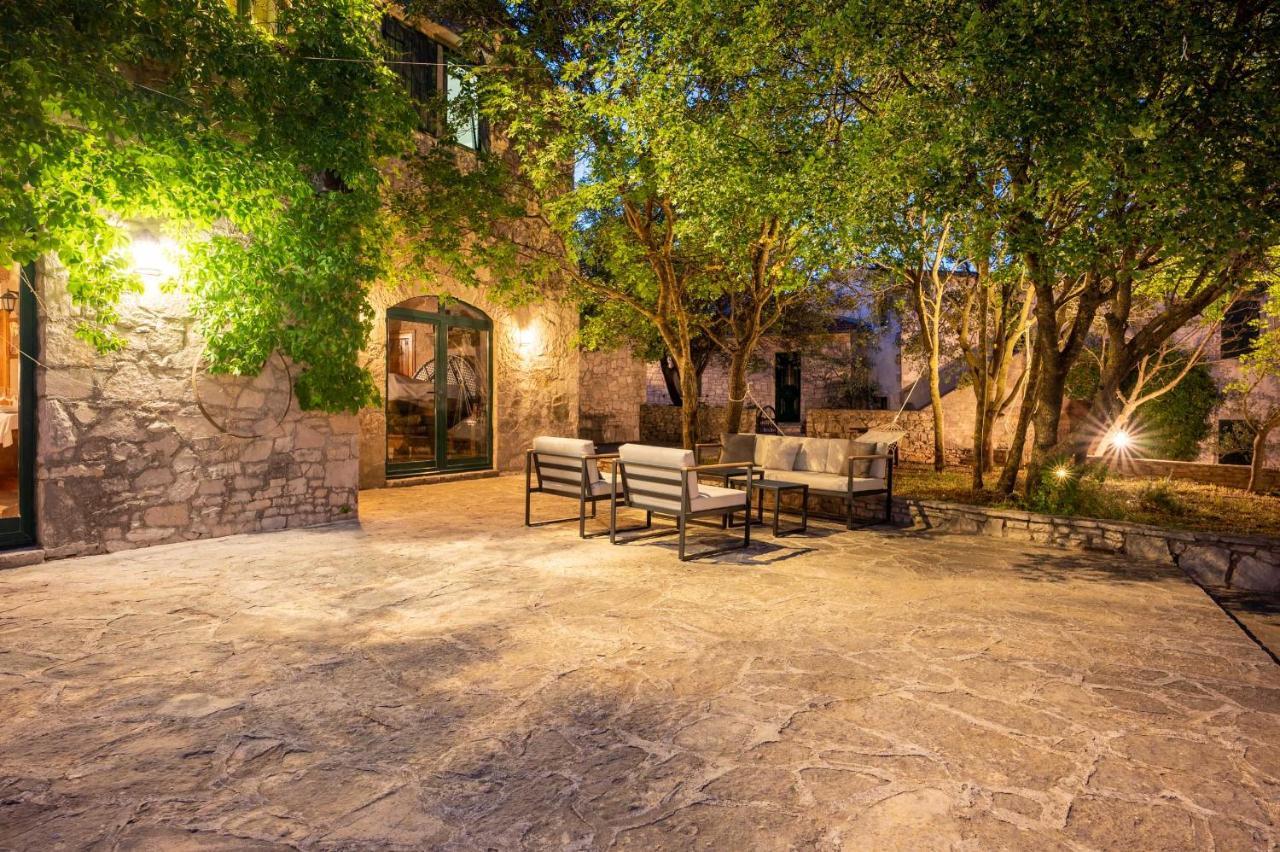 Nono Ban Hotel & Villa