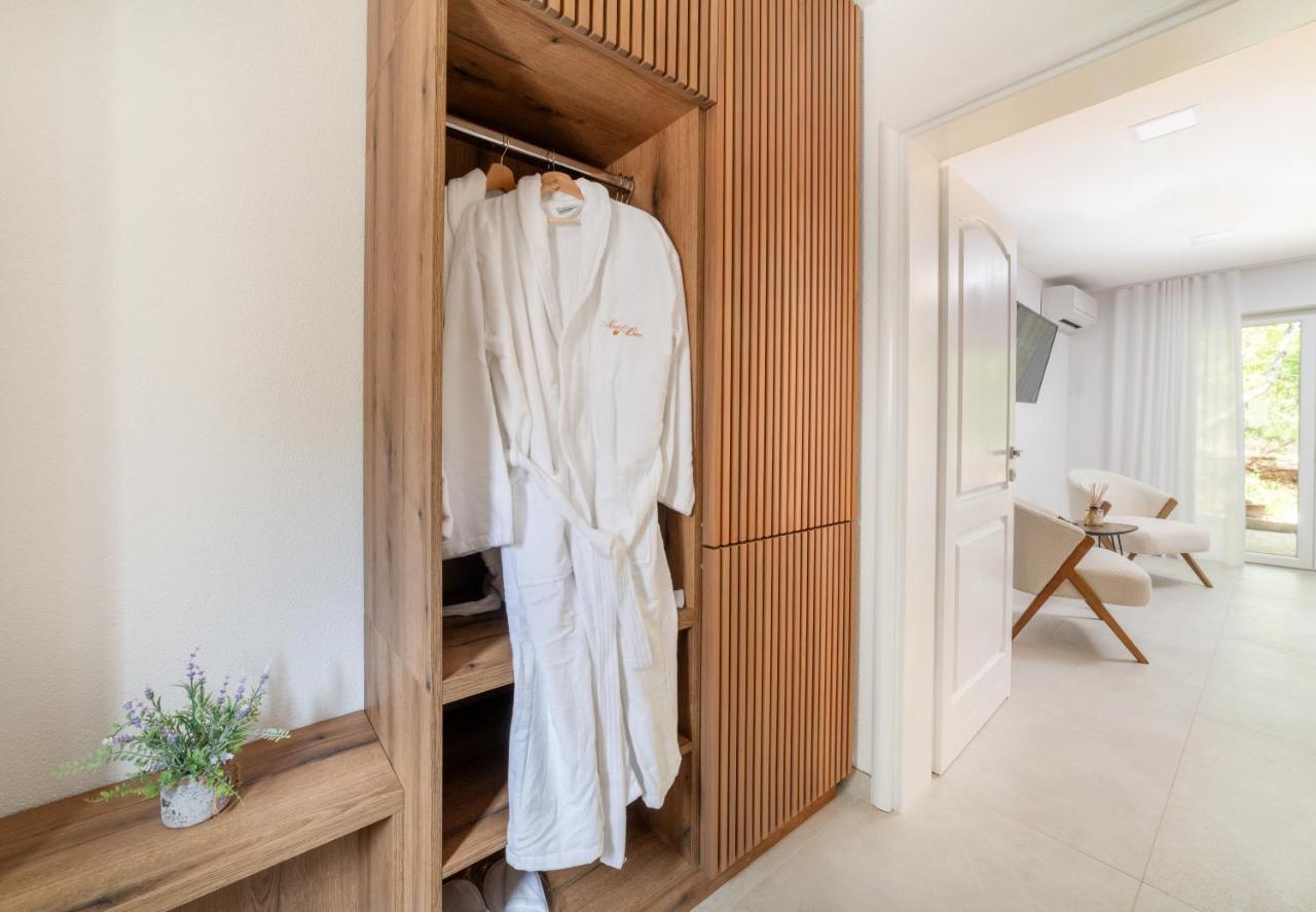 Nono Ban Hotel & Villa 4*
