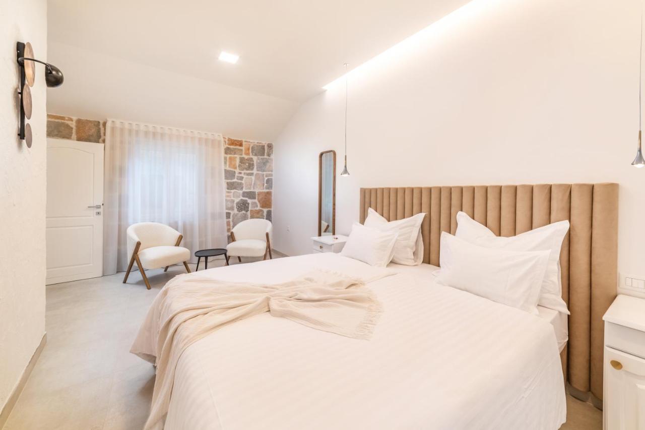 Nono Ban Hotel & Villa